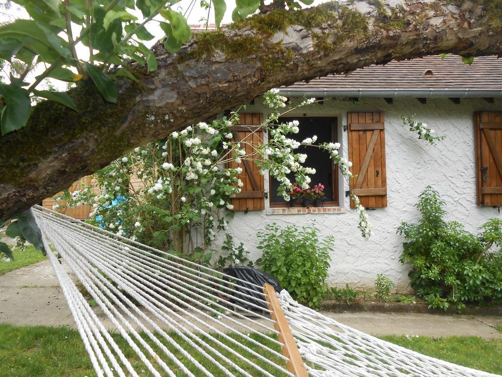 Aux Marguerites Villa Sainte-Genevieve-les-Gasny Bilik gambar