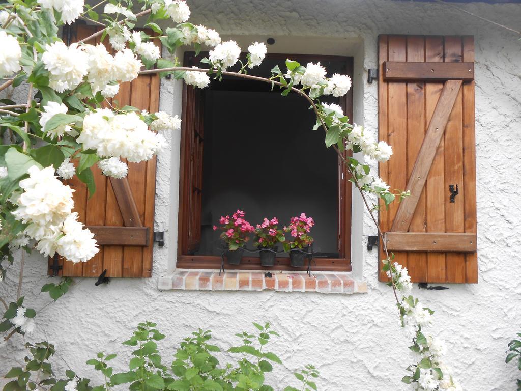 Aux Marguerites Villa Sainte-Genevieve-les-Gasny Bilik gambar